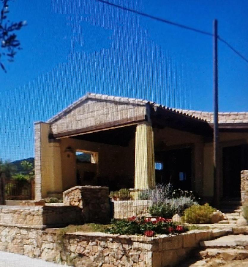 Villa Smeralda Olbia Exterior photo